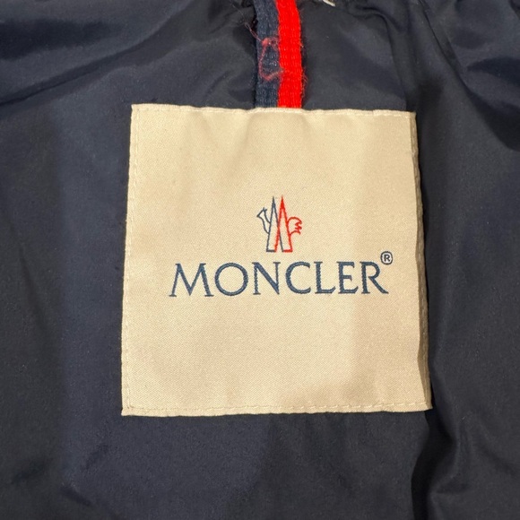 Moncler Navy Puffer Jacket| Moncler Children’s Jacket - Picture 3 of 10